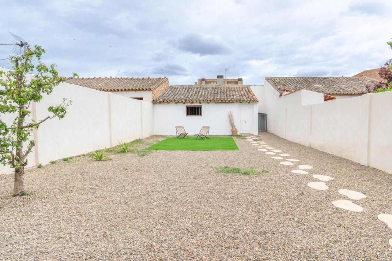 Casa Bardena Negra, Comodo Alojamiento Para Visitar Las Bardenas Y Sendaviva Fustinana Dış mekan fotoğraf